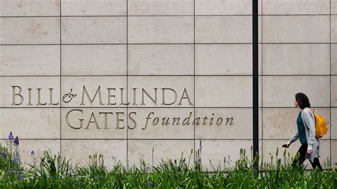 Gates Foundation commits $200 million to pay for medical supplies, contraception
